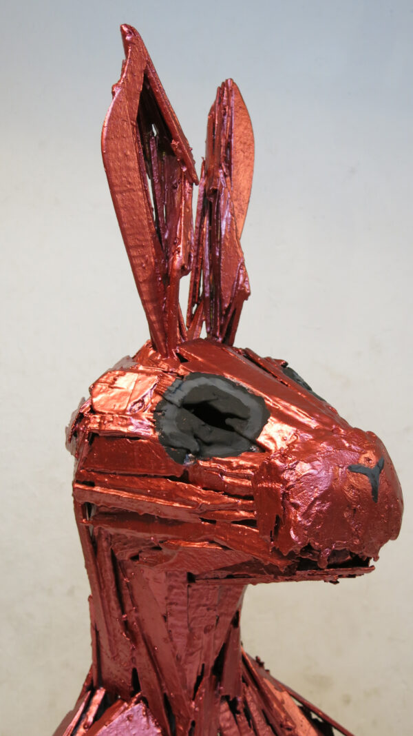 Conejo (serie zodíaco) - Escultura de Julio Lavallén